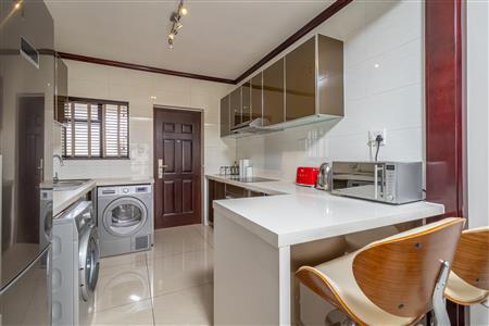 False - Apartment To Rent in Fourways, Sandton, Gauteng - M125742