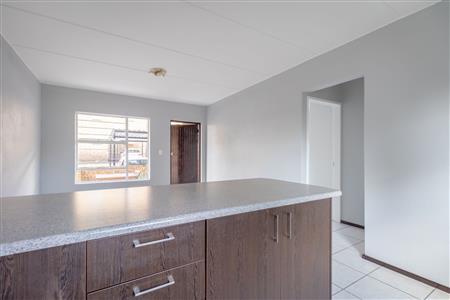 False - Apartment Sold in Honeypark, Roodepoort, Gauteng - M125744