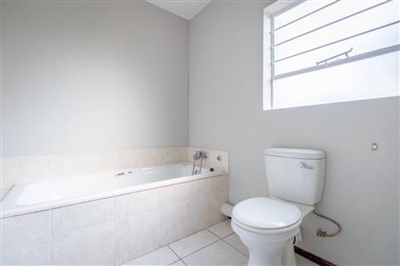 False - Apartment Sold in Honeypark, Roodepoort, Gauteng - M125744