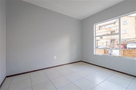 False - Apartment Sold in Honeypark, Roodepoort, Gauteng - M125744