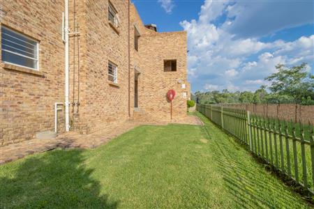 False - Apartment Sold in Honeypark, Roodepoort, Gauteng - M125744