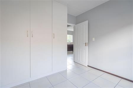 False - Apartment Sold in Honeypark, Roodepoort, Gauteng - M125744