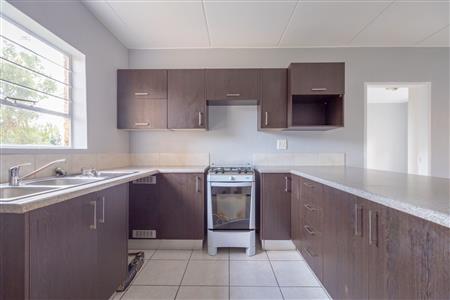 False - Apartment Sold in Honeypark, Roodepoort, Gauteng - M125744