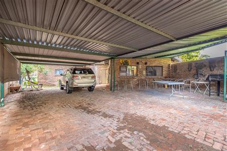False - House sold in Rooihuiskraal, Centurion - M125751