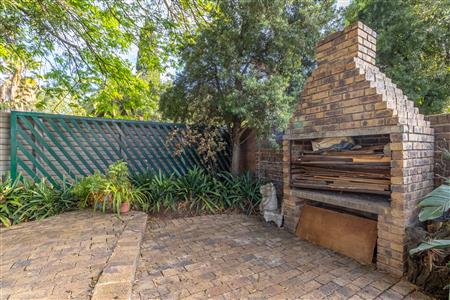 False - House sold in Rooihuiskraal, Centurion - M125751