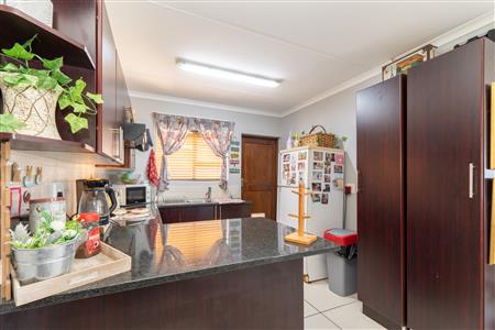 False - House Unavailable in Seemeeu Park, Mossel Bay, Western Cape - M125766