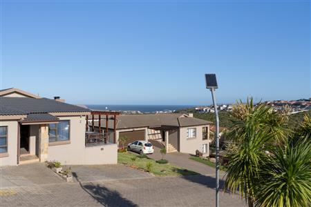 False - House Unavailable in Seemeeu Park, Mossel Bay, Western Cape - M125766
