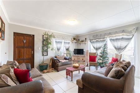 False - House Unavailable in Seemeeu Park, Mossel Bay, Western Cape - M125766