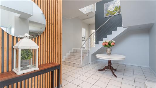 False - House Unavailable in Hermanus Heights, Hermanus, Western Cape - M125768