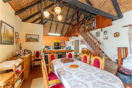 False - House For Sale in Bredasdorp, Western Cape - M125777