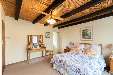 False - House For Sale in Bredasdorp, Western Cape - M125777