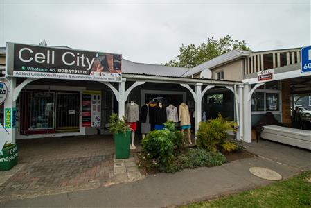 False - Retail For Sale in Vincent, East London, Eastern Cape - M125781