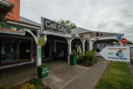 False - Retail For Sale in Vincent, East London, Eastern Cape - M125781