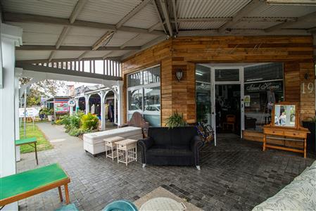 False - Retail For Sale in Vincent, East London, Eastern Cape - M125781