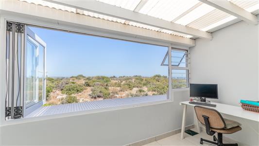 False - Townhouse For Sale in Country Club, Langebaan, Western Cape - M125792