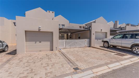 False - Townhouse For Sale in Country Club, Langebaan, Western Cape - M125792