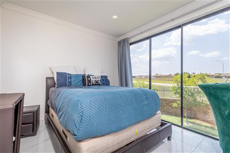 False - House withdrawn in Midstream Estate, Centurion - M125821