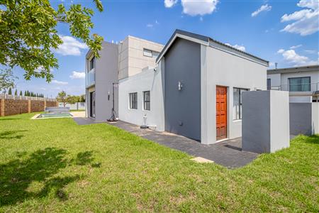 False - House withdrawn in Midstream Estate, Centurion - M125821