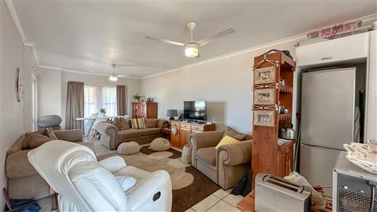 False - Apartment For Sale in Ballito Central, Ballito, KwaZulu Natal - M125833