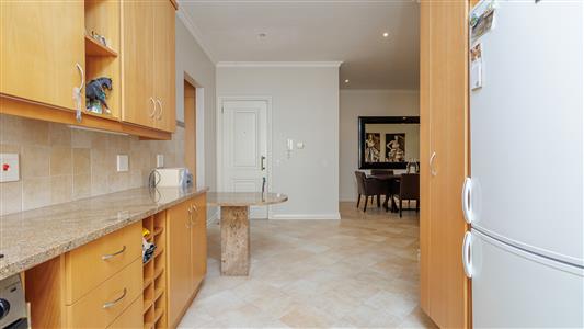 False - Apartment Unavailable in Dunkeld West, Johannesburg, Gauteng - M125837