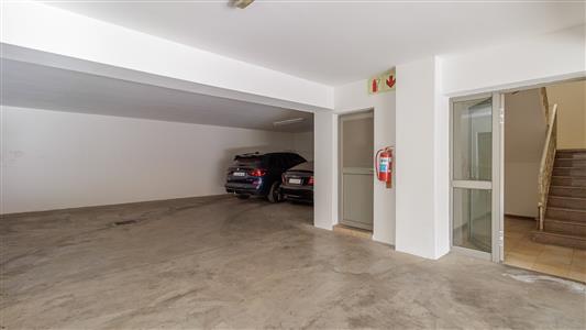 False - Apartment Unavailable in Dunkeld West, Johannesburg, Gauteng - M125837