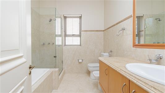 False - Apartment Unavailable in Dunkeld West, Johannesburg, Gauteng - M125837