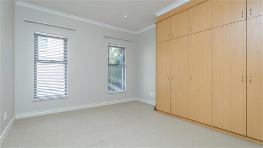 False - Apartment Unavailable in Dunkeld West, Johannesburg, Gauteng - M125837