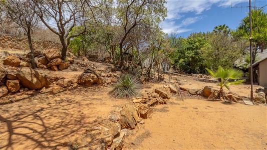 False - House For Sale in Cashan, Rustenburg, North West - M125851