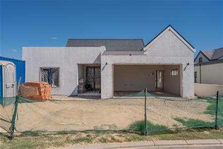 House For Sale in Silwerstrand Golf And River Estate, Robertson, Western Cape - M125857