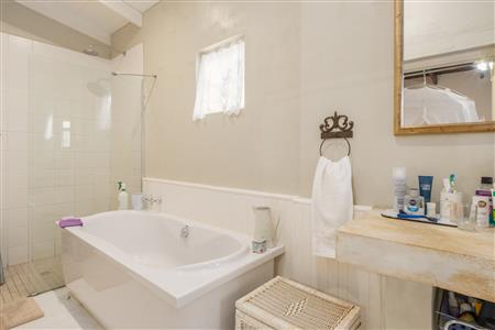 False - House For Sale in McGregor, Western Cape - M123643
