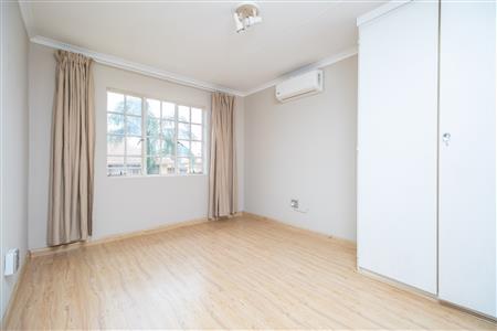 False - Apartment For Sale in Magalieskruin, Pretoria, Gauteng - M125891