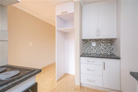 False - Apartment For Sale in Magalieskruin, Pretoria, Gauteng - M125891