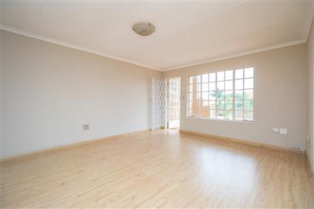 False - Apartment For Sale in Magalieskruin, Pretoria, Gauteng - M125891