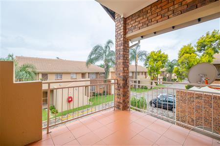 False - Apartment For Sale in Magalieskruin, Pretoria, Gauteng - M125891