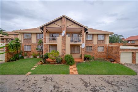 False - Apartment For Sale in Magalieskruin, Pretoria, Gauteng - M125891