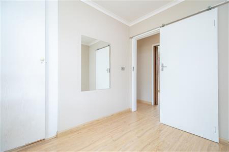 False - Apartment For Sale in Magalieskruin, Pretoria, Gauteng - M125891