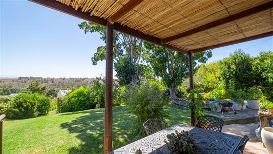 False - House For Sale in Napier, Western Cape - M123245