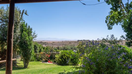 False - House For Sale in Napier, Western Cape - M123245