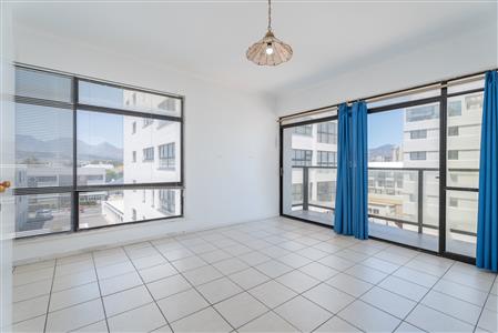 False - Apartment For Sale in Strand North, Strand, Western Cape - M125892