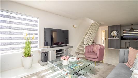 False - House To Rent in Broadacres, Sandton, Gauteng - M125893
