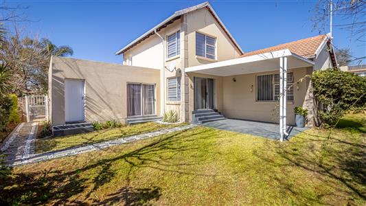 False - House To Rent in Broadacres, Sandton, Gauteng - M125893