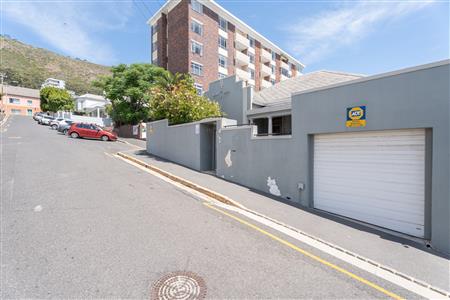 False - House For Sale in Sea Point, Cape Town, Western Cape - M125901