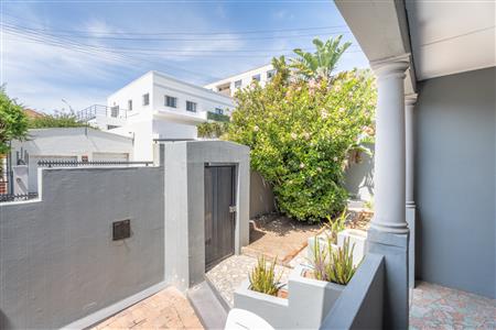 False - House For Sale in Sea Point, Cape Town, Western Cape - M125901