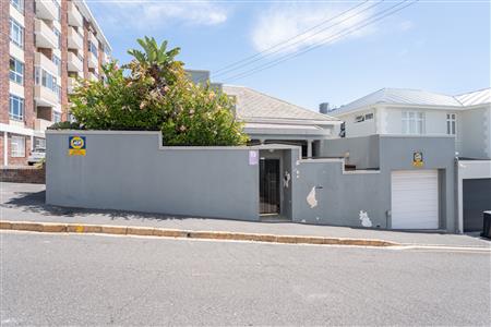 False - House For Sale in Sea Point, Cape Town, Western Cape - M125901
