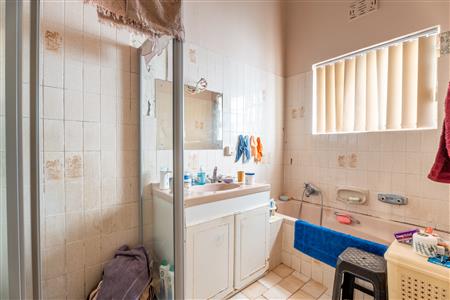 False - House For Sale in Sea Point, Cape Town, Western Cape - M125901