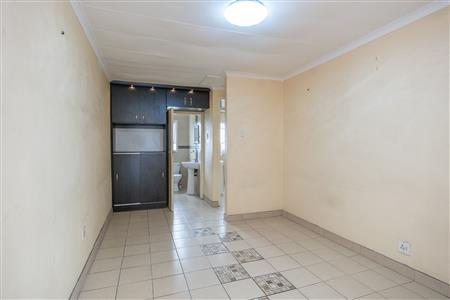 False - House For Sale in Sunford, Phoenix, KwaZulu Natal - M125904