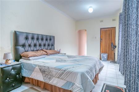 False - House For Sale in Sunford, Phoenix, KwaZulu Natal - M125904