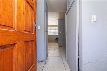 False - Apartment For Sale in Benoni Central, Benoni, Gauteng - M125920