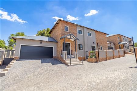 False - House For Sale in Jordaan Park, Heidelberg, Gauteng - M125925