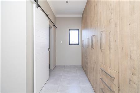 False - House For Sale in Jordaan Park, Heidelberg, Gauteng - M125925